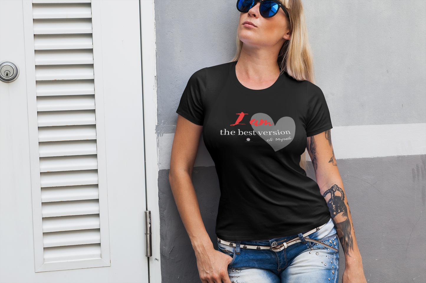 I collection V- Unisex Jersey Short Sleeve Tee